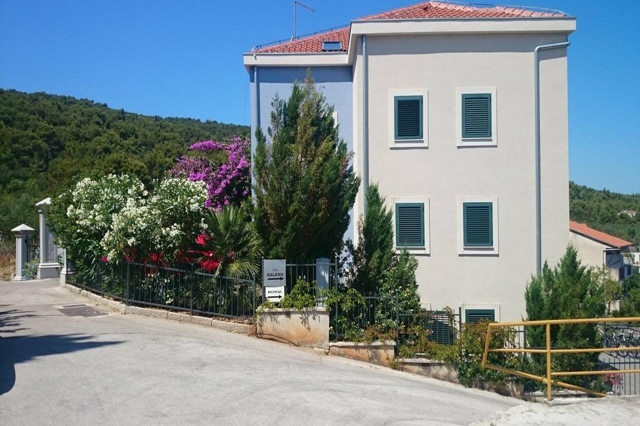 Villa Salena Slatine Exterior foto